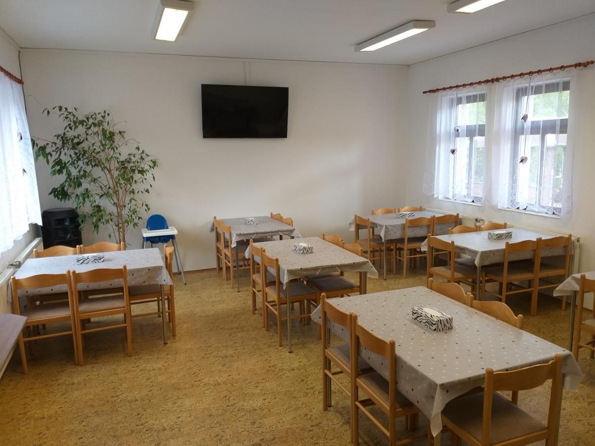U Pohody Hotel Kovarska Luaran gambar