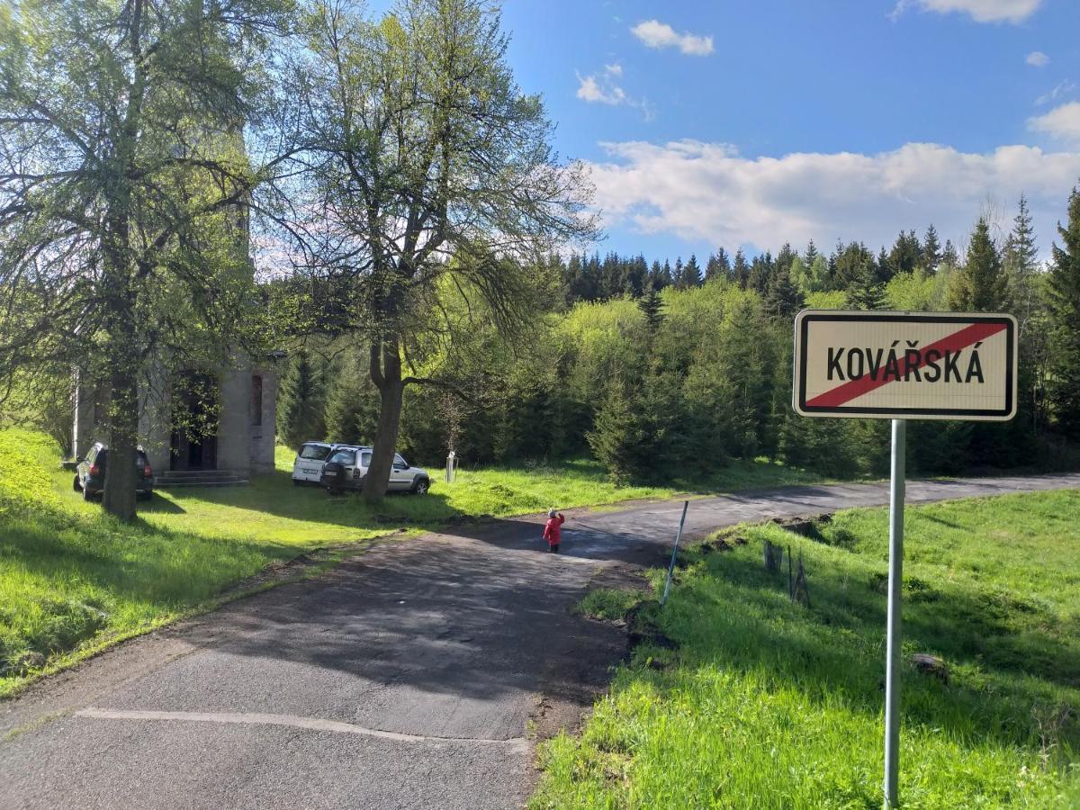 U Pohody Hotel Kovarska Luaran gambar