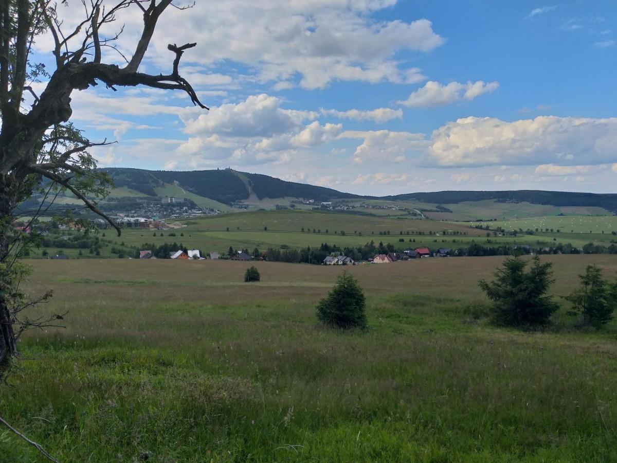 U Pohody Hotel Kovarska Luaran gambar