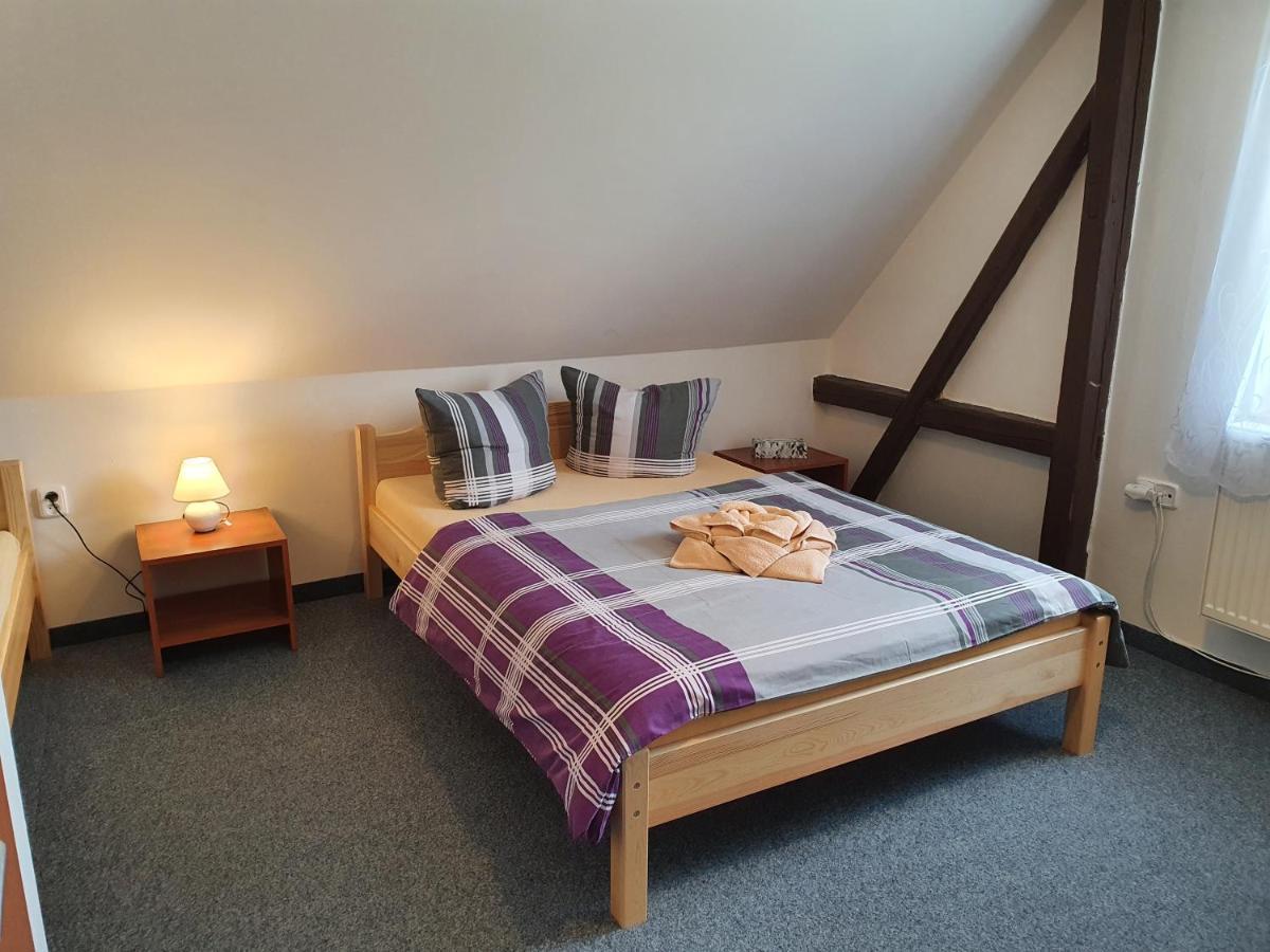 U Pohody Hotel Kovarska Luaran gambar
