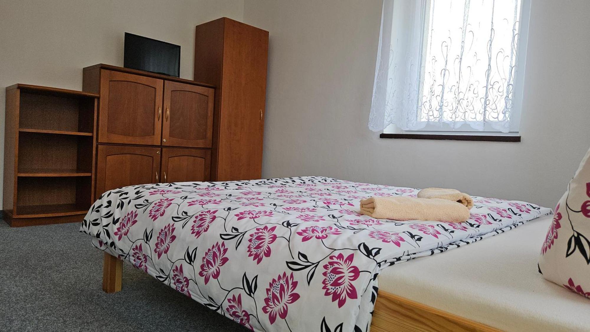 U Pohody Hotel Kovarska Luaran gambar