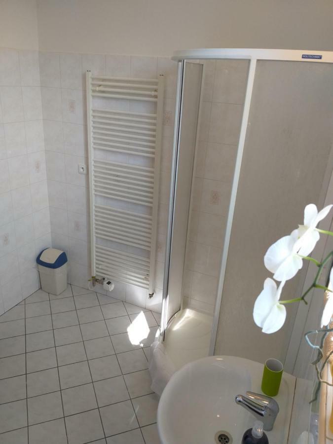 U Pohody Hotel Kovarska Luaran gambar