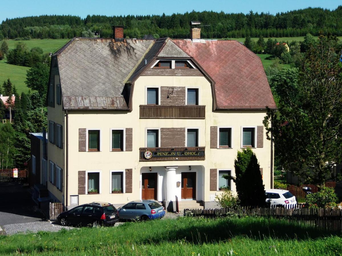 U Pohody Hotel Kovarska Luaran gambar